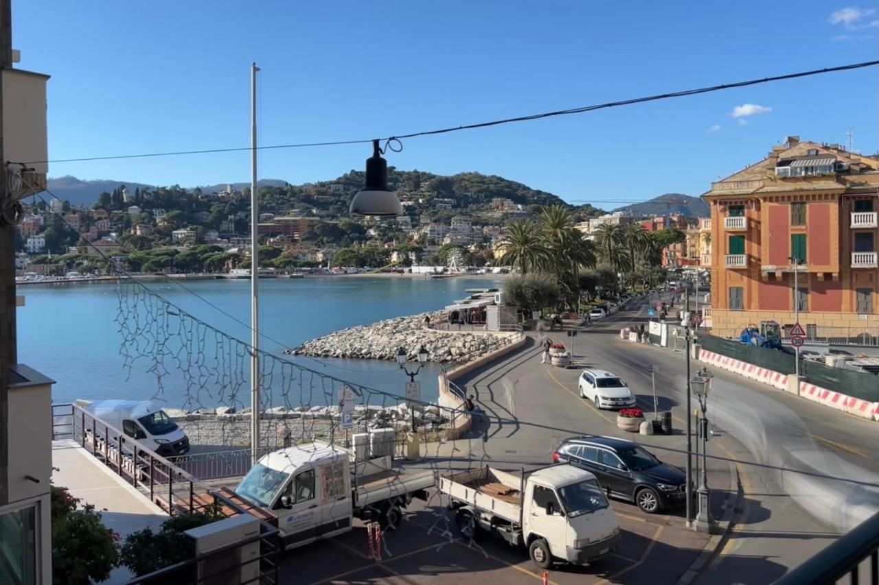 Alla Casa Rosa Al Mare, Central Seafront Stay With Free Private Garage, Air Conditionig, Wi-Fi, Ideal Choice For A Relaxing And Exciting Coastal Escape Rapallo Dış mekan fotoğraf