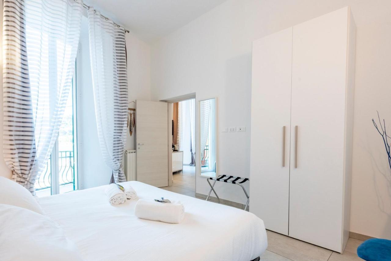 Alla Casa Rosa Al Mare, Central Seafront Stay With Free Private Garage, Air Conditionig, Wi-Fi, Ideal Choice For A Relaxing And Exciting Coastal Escape Rapallo Dış mekan fotoğraf