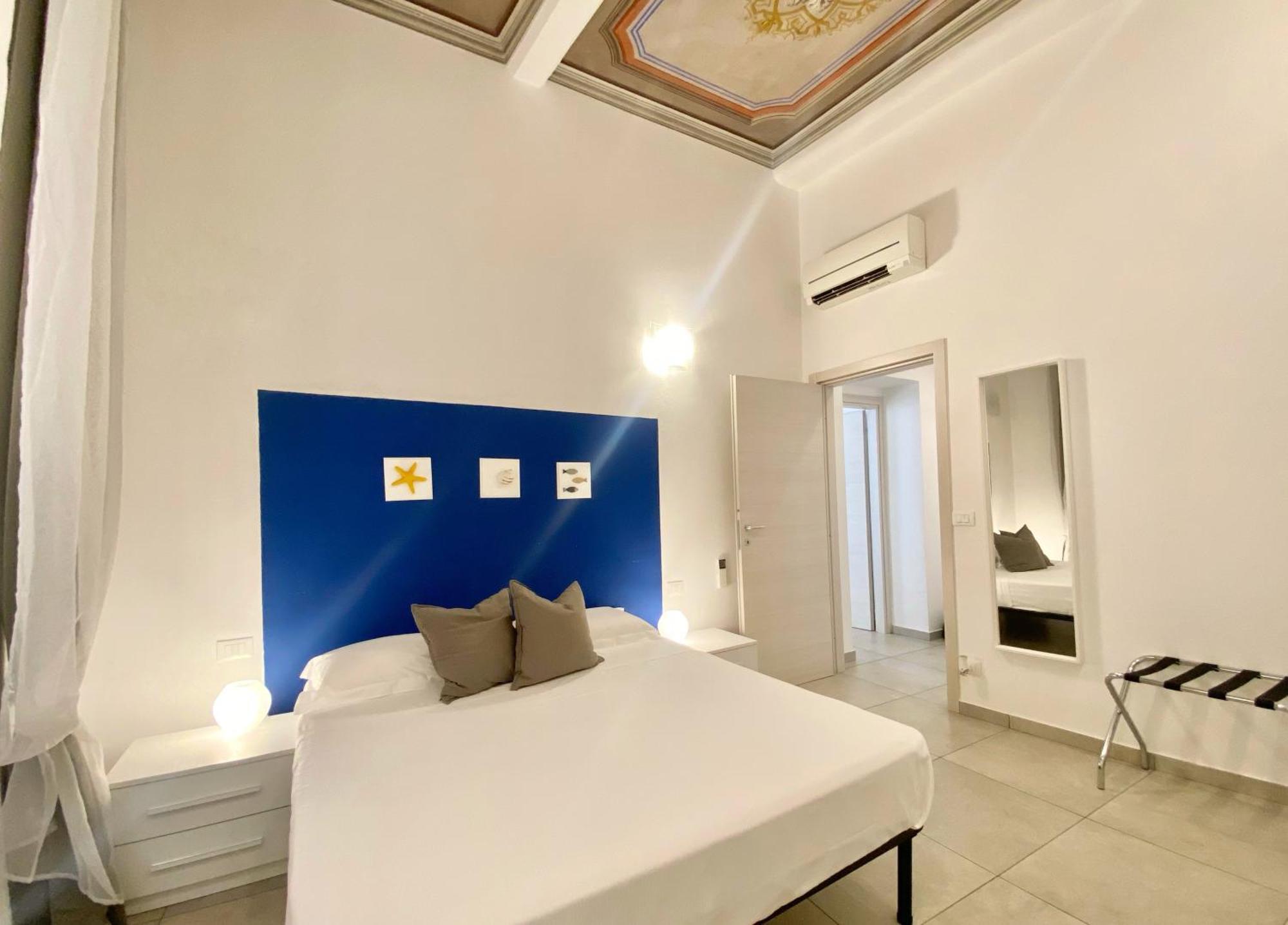 Alla Casa Rosa Al Mare, Central Seafront Stay With Free Private Garage, Air Conditionig, Wi-Fi, Ideal Choice For A Relaxing And Exciting Coastal Escape Rapallo Dış mekan fotoğraf