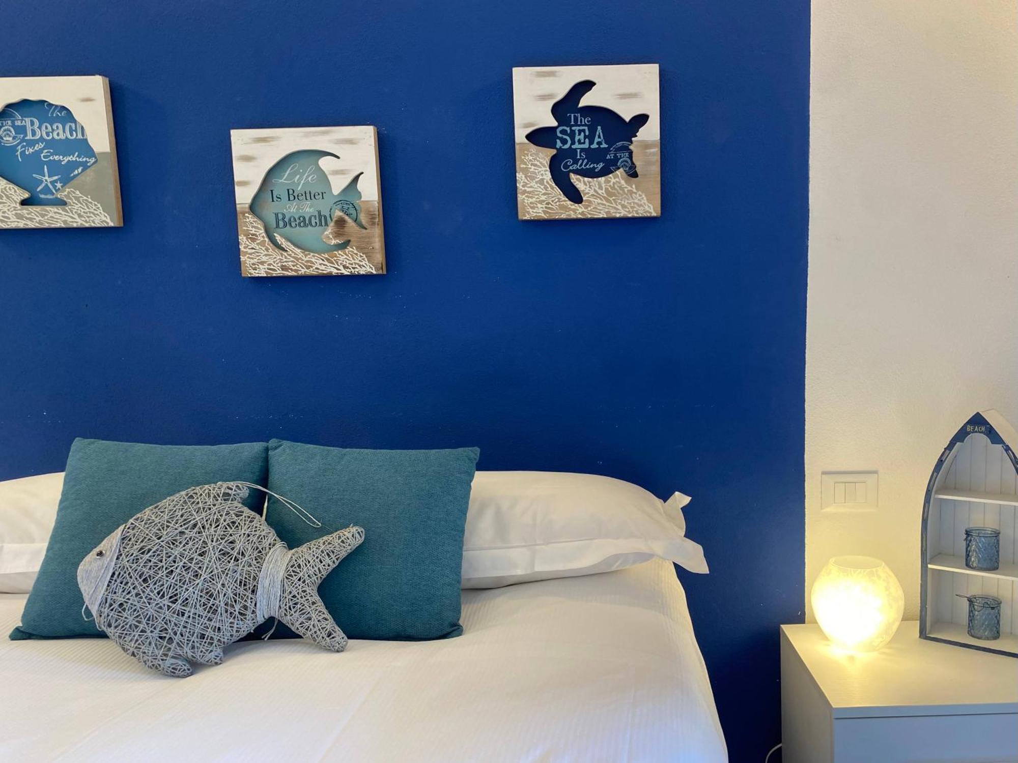 Alla Casa Rosa Al Mare, Central Seafront Stay With Free Private Garage, Air Conditionig, Wi-Fi, Ideal Choice For A Relaxing And Exciting Coastal Escape Rapallo Dış mekan fotoğraf