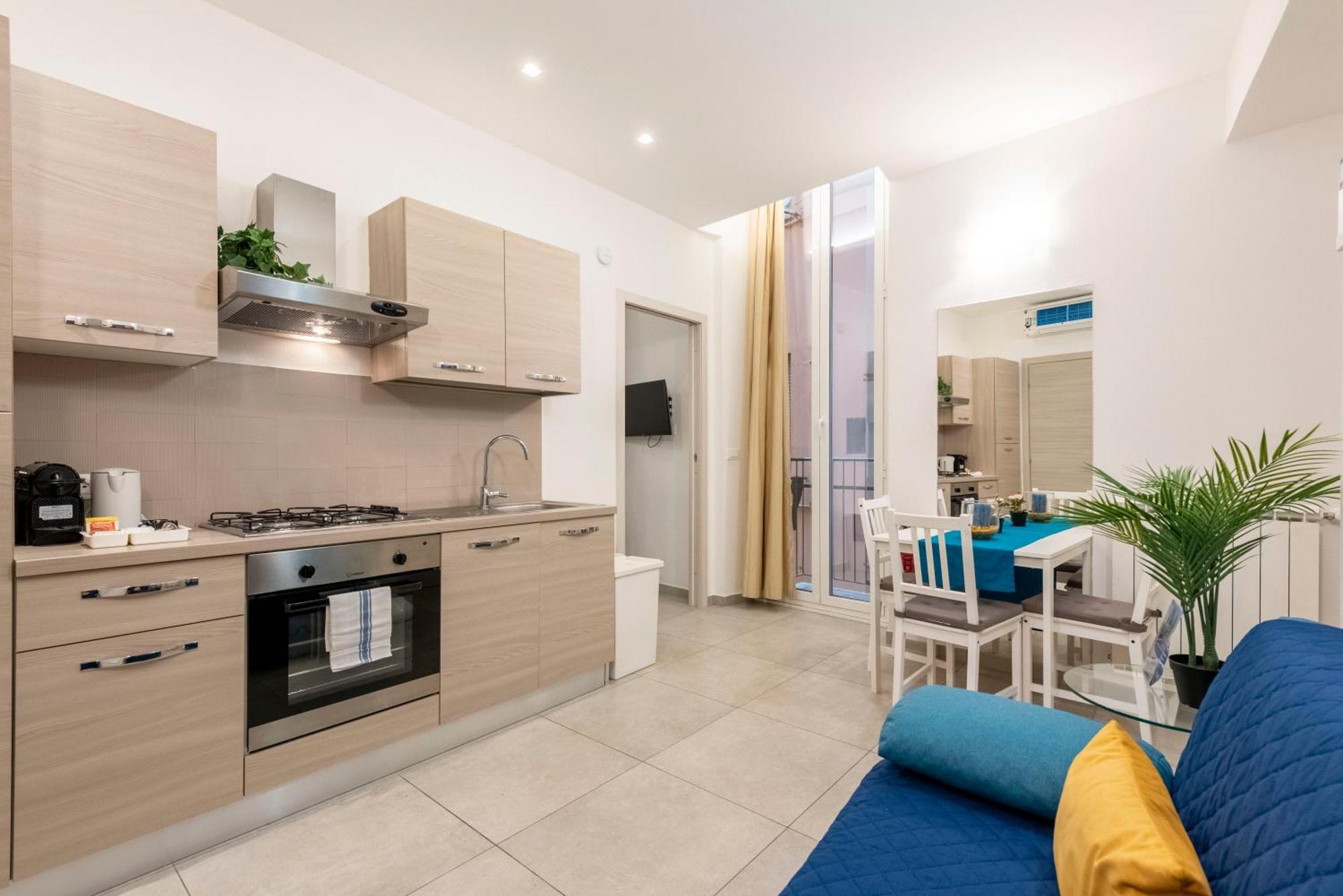 Alla Casa Rosa Al Mare, Central Seafront Stay With Free Private Garage, Air Conditionig, Wi-Fi, Ideal Choice For A Relaxing And Exciting Coastal Escape Rapallo Dış mekan fotoğraf